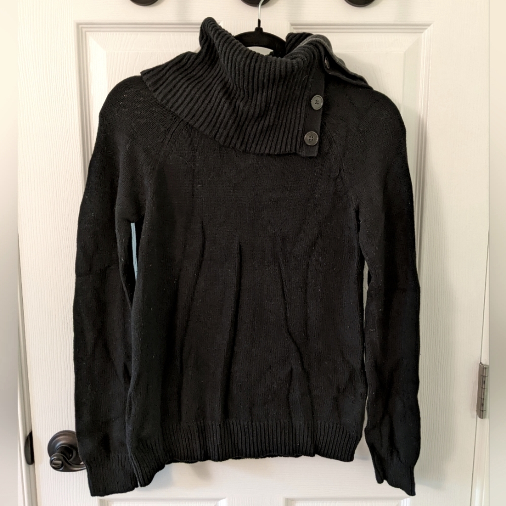 Gap Women's Cowl neck sweater in Navy